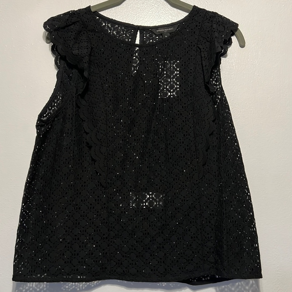 Banana Republic lace top
